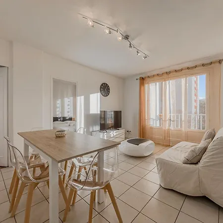 Appartement Le 19 Lavigne - Parking