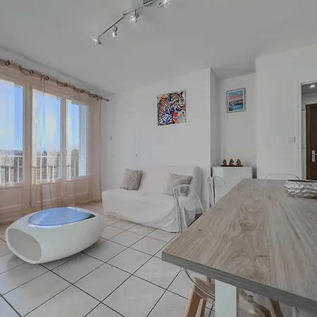 Le 19 Lavigne - Parking Appartement *