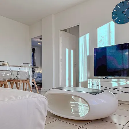 Le 19 Lavigne - Parking Appartement Saint-Martin-dʼHères